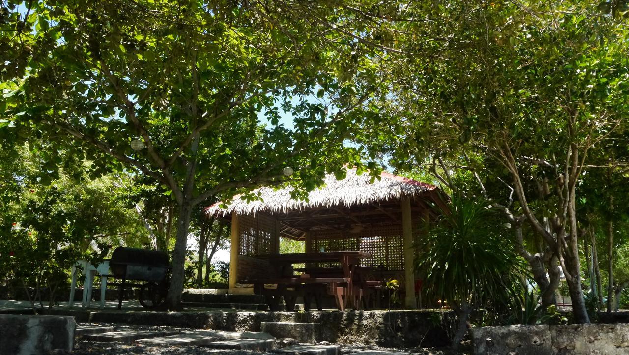 Moalboal T Breeze Coastal Resort Luaran gambar