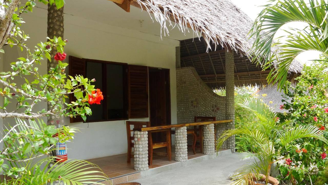 Moalboal T Breeze Coastal Resort Luaran gambar